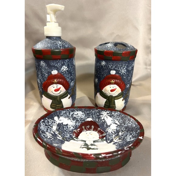 The Unbranded Brand Other - 3 PC SNOWMAN CHRISTMAS BATHROOM SOAP, TOOTHBRUSH, BAR SOAP (2449)‎